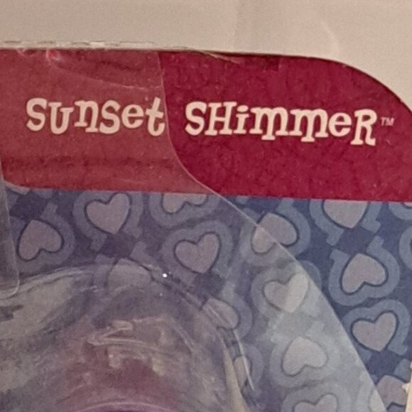 NIB new in box Sunset Shimmer walmart exclusive through the mirror G4 FIM - Picture 7 of 7